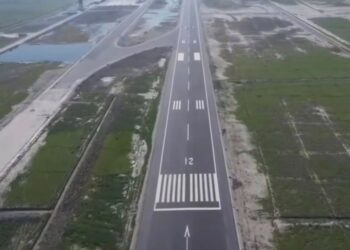 “Edhe tre ditë nga ulja e avionit të parë”, Rama publikon pamjet e Aeroportit të Vlorës