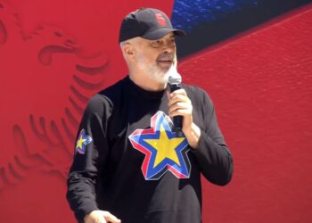 Vota e diasporës/ Rama: Në Greqi u bë një mish mash, por shkoni merrni zarfin dhe dërgojeni në Tiranë