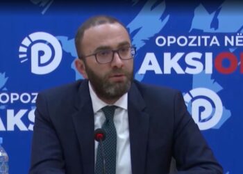 Bardhit s’ja var as Zegjineja/ Caushi: Nuk kam kohë për të. Po merrem me zgjedhësit