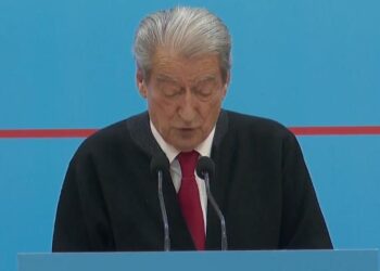 Letra e Bardhit drejtuar Begajt për Ilirjan Rusmailin, Berisha: Këshilltari i presidentit në KAS është në shkelje të ligjit