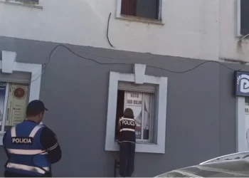 PD denoncoi se i kanë vjedhur zyrën, Policia: S’ka thyerje apo dëmtime të objektit!