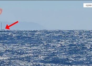 Veliera pësoi defekt dhe turistët mbetën në det të hapur, shpëtohen dy shtetasit e huaj