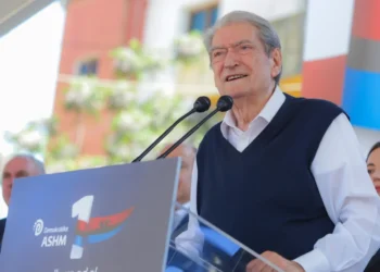 Berisha sulmon Ramën nga Peqini: Tallet me shqiptarët me Lamborghinin e Noizyt