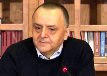 “Iku kur po notonte në pasionin e tij…”, politikanë e gazetarë reagojnë për vdekjen e papritur të Lames
