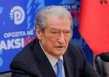 Si gënjente Berisha në konferencë, duke mohuar kërkesën për vizë për në Shtetet e Bashkuara (VIDEO)