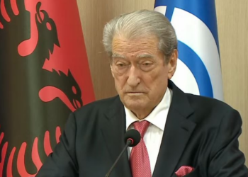 Berisha kërkon vigjilencë të shtuar nga numëruesit e PD: Kontestoni fletët e votimit me ngjyra të ndryshme