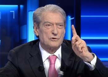 Berisha jep përgjigjen përfundimtare: Do iki nga politika vetëm kur t’më marrë Zoti!