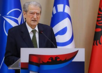 Pasi liderët e Europës zbritën në Tiranë/ Berisha, për vizitën i vetëm në Bruksel: Denoncova farsën elektorale!