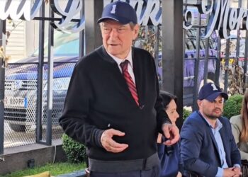 Berisha me banorët në Maqellarë: Vetëm 6 ditë na ndajnë nga dita e madhe