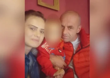 I zhduken gruaja dhe djali i mitur, burri kërkon ndihmë: Janë larguar edhe…