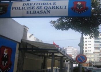 Helmimi i fëmijëve në Gramsh/ Bllokohen kartelat e 6 pacientëve të shtruar në spital, nisin hetimet