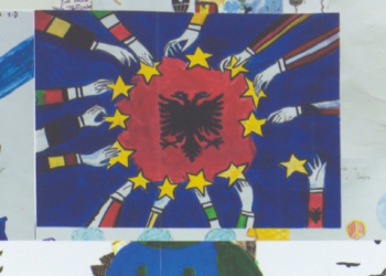 Europa “zbarkon” në Tiranë, opozita e Berishës proteston për zgjedhjet