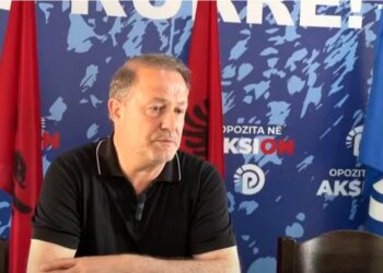Kërcënuan babain e kandidates së PS, Gjin Gjoni: Po i ndjekim këmba-këmbës socialistët, ka shpërthyer “lufta” mes kandidatëve në listë të hapur
