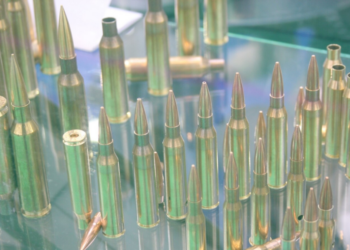 “Krisen” marrëdhëniet mes dy shteteve mike? Rusia akuzon Serbinë për armatosjen e Ukrainës