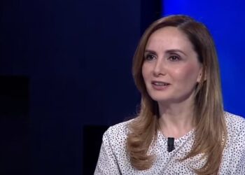 A synon të marrë drejtimin e PD? Ja si përgjigjet Jorida Tabaku