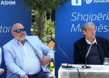 “Nuk i justifikon milionat që po fiton nga bufi i moçalit të Shqipërisë”/ Si po i zhgënjen fansat LaCivita