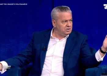 “Më dërgoi plumb”, ish-deputeti Murrizi tregon si u kërcënua: E gjeta vetë kush ishte, lante makina në Londër