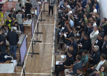 Numërohen 94% e votave, PS kryeson me 52.13%. PD ruan 3 qarqe, PSD forcë e tretë
