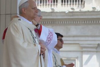Papa i ri vazhdon traditën e vjetër: Nuk e njohim Kosovën