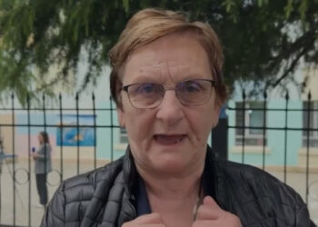 Tjetër denoncim për Luan Tollozhinën, pensionistja: Më zuri prej gryke, më tha ‘je komuniste dhe rrugaçe’