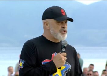 “Krijohen mbi 1000 vende pune”, Rama: Aeroporti i Vlorës gati të presë pasagjerët në vjeshtë