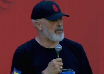 “Kush e solli këtë realitet të ri, Stamo Dumua apo Noc Rroku?”, Rama: Drejtësia ka “shpatën” për të goditur majtas e djathtas
