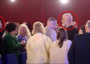 Rama i “tërheq veshin” kryebashkiakut të Vau Dejës: Kristian mos më luaj me dy porta, Kristian!