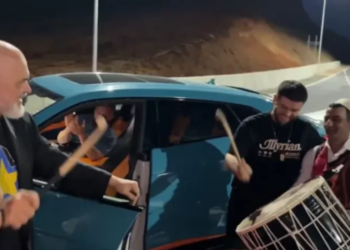 LIVE/ Rama në Lezhë: Ja pse Noizy erdhi me Lamborghini në Dibër! Ça kënge këndoi bufi që mori 6 milionë edhe i nisi për Amerikë