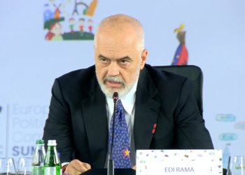 Rama para Samitit: Zoti e shpëtoi Trumpin nga plumbi sepse kishte një plan për Europën