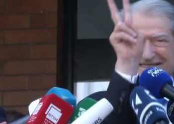 A do e pranojë rezultatin? Sali Berisha flet pasi “shkundi” votën
