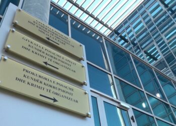 Dënohet me dy vjet e tetë muaj burg avokati Radovan Çela