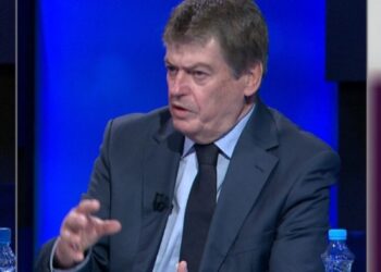 Bamir Topi hedh dyshime për pakt të heshtur mes PS dhe PD: Pazari vazhdon, bashkuan votat në…