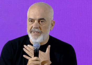 Rama: Për të gjithë fëmijët me aftësi të veçanta do të dyfishohet mbështetja për nënat e tyre