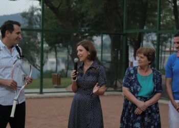 Fushat e reja të tenisit te Parku i Liqenit të Tiranës, postimi i Veliajt: Një nga investimet më të bukura