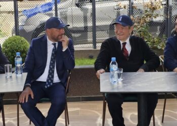 Xhelal Mziu nuk e bën më atë gabim, mbështet publikisht Berishën: Ai ka qenë, është dhe do ngelet njësh