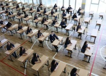 Matura Shtetërore 2025/ Publikohen notat e provimeve me zgjedhje: 360 ngelës dhe 366 maturantë ekselentë