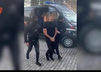 Goditja e 4 grupeve kriminale shqiptare, gazetarja: Hetimet 2-vjeçare, personat e kapur të panjohur! 