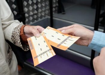 Ndeshja Shqipëri – Serbi/ Shisnin biletat në treg të zi nga 300 deri në 1000 euro, pranga 3 personave në Tiranë