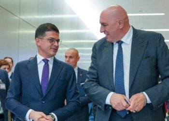 Ministri Vengu takohet me homologun italian, në fokus bashkëpunimi në fushën e mbrojtjes