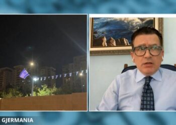“Berisha dhe Rama kanë qendrim të qartë!”, Spahiu: Në rast lufte, 30 milionë iranianë, kundër Ajatollahëve!