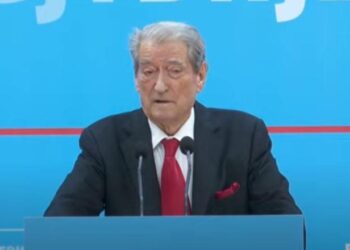 Rinumërimi, Berisha vijon ‘sagën’ e akuzave: U faktua treni bullgar, narkoshteti i implikuar në farsë!