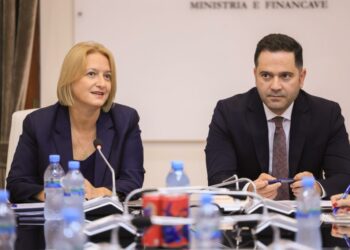 3 mld lekë garanci sovrane për bujqësinë, Malaj dhe Denaj takohen me drejtuesit e bankave