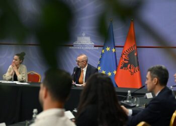 Miratohet plani mbi letrat e pronave në digjitalizim 2025-2028: Ja etapat e kadastrës elektronike!