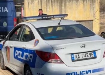 Përplasi për vdekje me makinë 59-vjeçarin dhe u largua, shpallet në kërkim shoferi në Laç