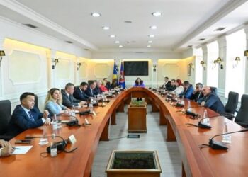 Përfundon takimi i partive politike me Osmanin, zbardhen datat e propozuara për zgjedhjet lokale në Kosovë