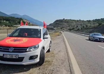 Fluks i lartë në Morinë, pushues e tifozë të Kombëtares udhëtojnë drejt Shqipërisë