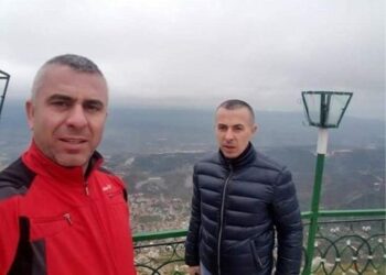 Të shtëna në Fushë-Krujë, qëllohet me armë ndaj lokalit të ish-shoferit të Arjan Ndojës