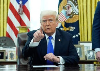 Trump zgjeron deportimet: Bëhuni gati për operacionin më të madh në histori