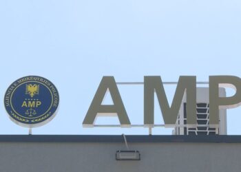 Kontrabandë me karburant, arrestohet punonjësi i policisë