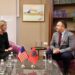 Ministri Hoxha takim me të Ngarkuarën me Punë të SHBA, zbardhen bisedimet